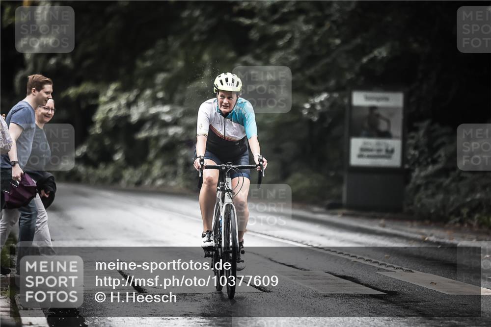 13.09.2026 - Stadtparktriathlon H.Heesch http://msf.ph/oto/10377609 13.09.2026 12:19:41 Radfahren 980, 1037, 1045, 1098, 1112, 1177, 1181 meine-sportfotos.de