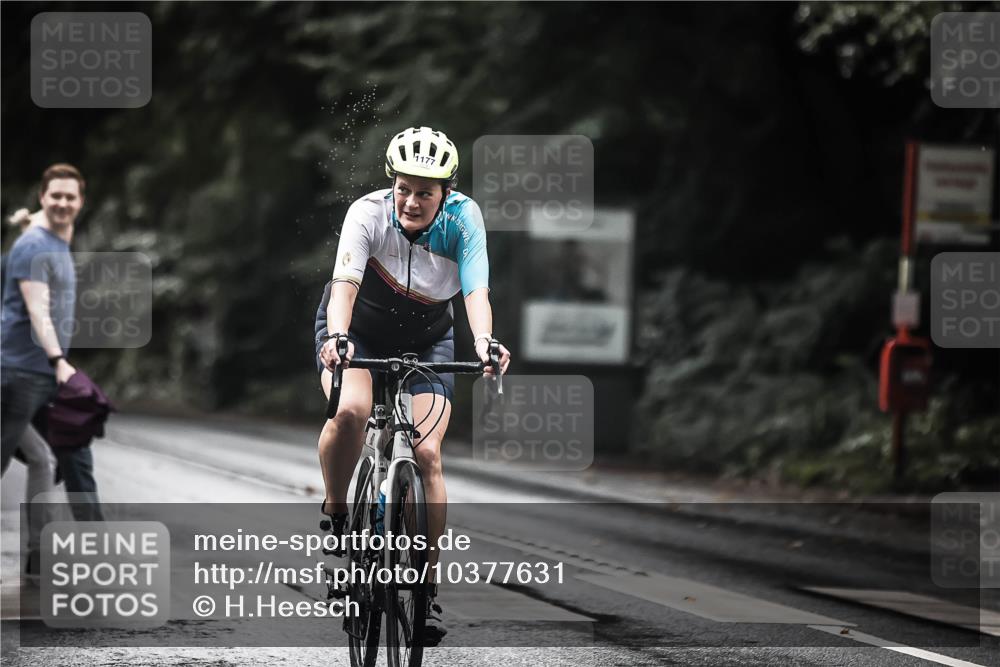 13.09.2026 - Stadtparktriathlon H.Heesch http://msf.ph/oto/10377631 13.09.2026 12:19:41 Radfahren 980, 1037, 1045, 1098, 1112, 1177, 1181 meine-sportfotos.de