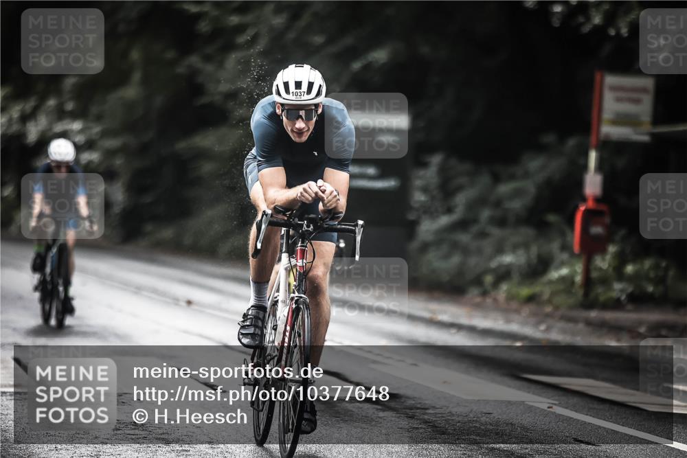 13.09.2026 - Stadtparktriathlon H.Heesch http://msf.ph/oto/10377648 13.09.2026 12:19:47 Radfahren 980, 1037, 1077, 1177 meine-sportfotos.de