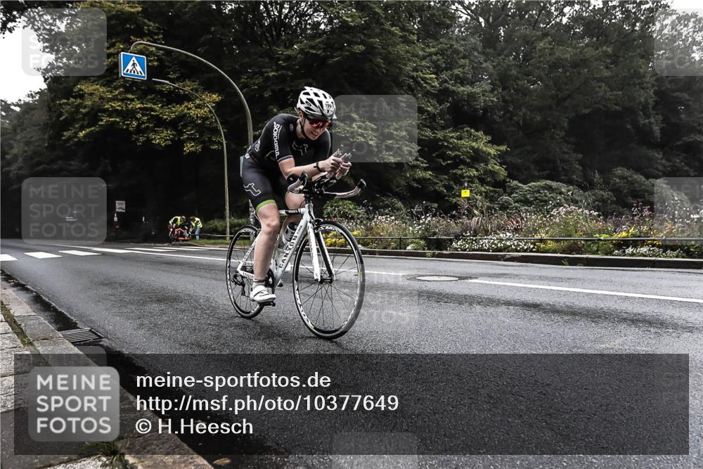 13.09.2026 - Stadtparktriathlon H.Heesch http://msf.ph/oto/10377649 13.09.2026 09:41:47 Radfahren 199 meine-sportfotos.de