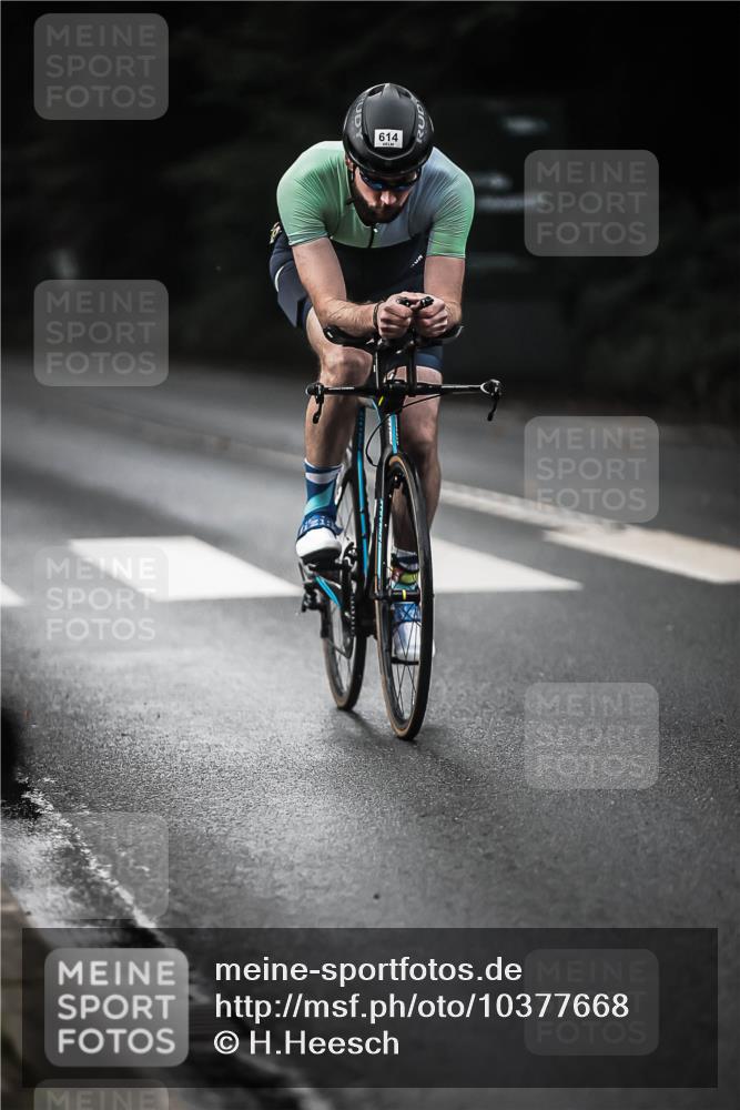 13.09.2026 - Stadtparktriathlon H.Heesch http://msf.ph/oto/10377668 13.09.2026 10:59:19 Radfahren 530, 564, 614, 674 meine-sportfotos.de