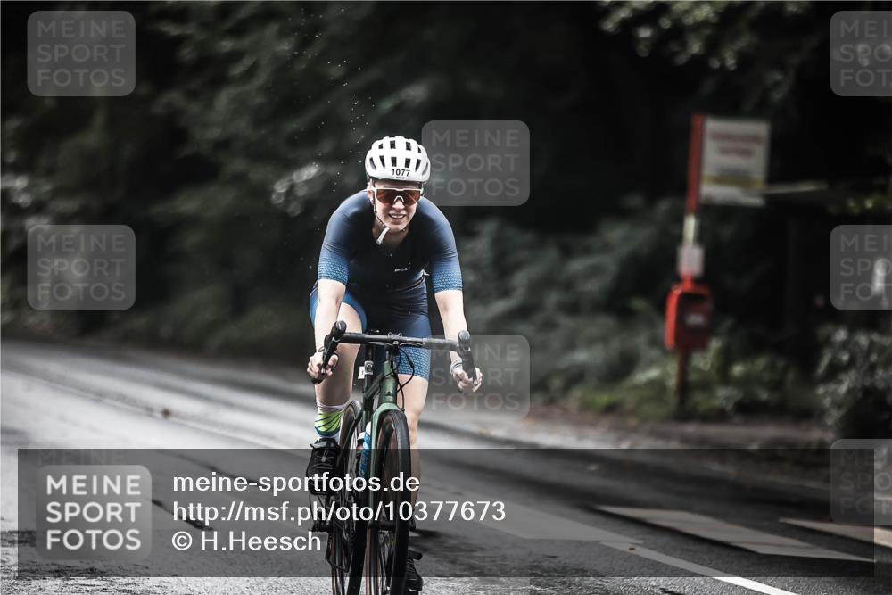 13.09.2026 - Stadtparktriathlon H.Heesch http://msf.ph/oto/10377673 13.09.2026 12:19:49 Radfahren 970, 980, 1037, 1077, 1137 meine-sportfotos.de