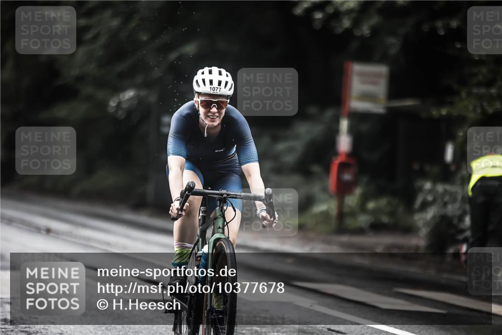 13.09.2026 - Stadtparktriathlon H.Heesch http://msf.ph/oto/10377678 13.09.2026 12:19:49 Radfahren 970, 980, 1037, 1077, 1137 meine-sportfotos.de
