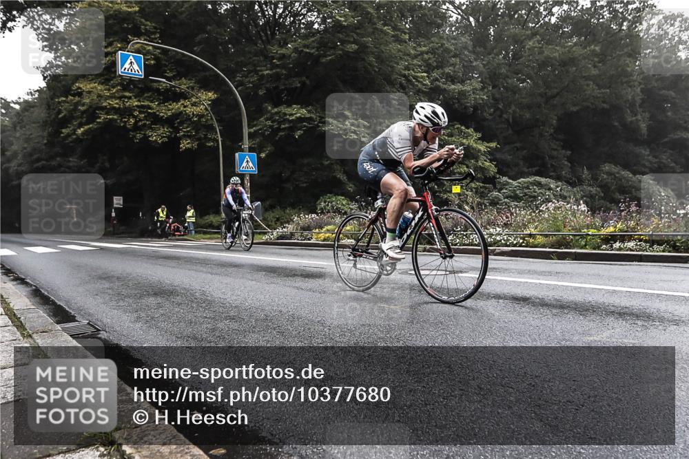 13.09.2026 - Stadtparktriathlon H.Heesch http://msf.ph/oto/10377680 13.09.2026 09:42:37 Radfahren 200 meine-sportfotos.de