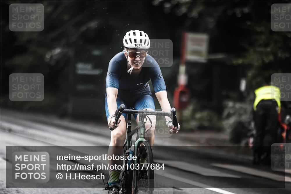 13.09.2026 - Stadtparktriathlon H.Heesch http://msf.ph/oto/10377684 13.09.2026 12:19:49 Radfahren 970, 980, 1037, 1077, 1137 meine-sportfotos.de