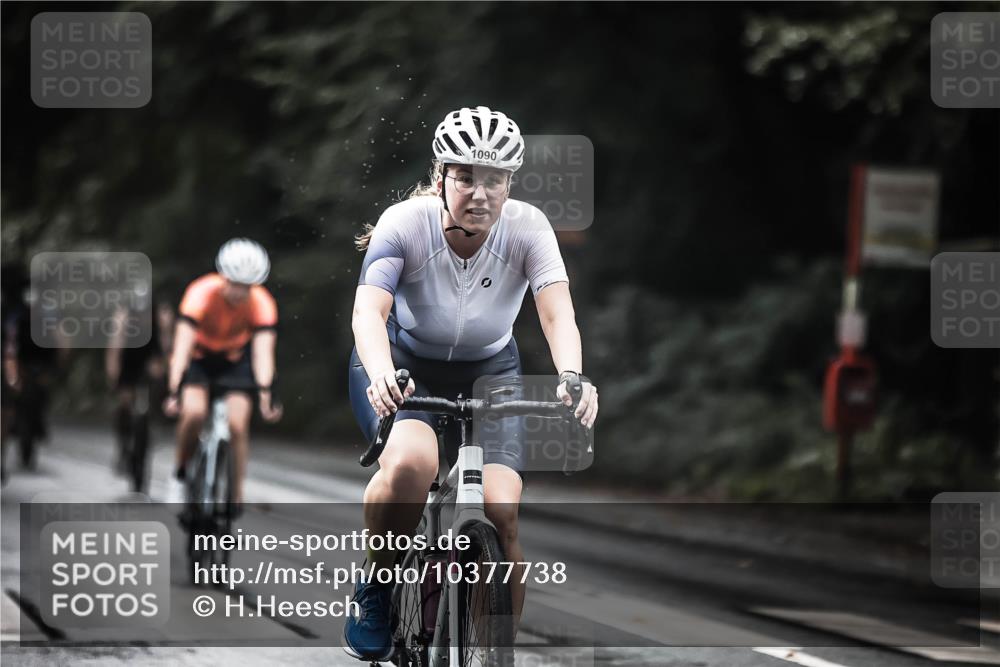 13.09.2026 - Stadtparktriathlon H.Heesch http://msf.ph/oto/10377738 13.09.2026 12:19:57 Radfahren 880, 955, 970, 985, 1047, 1067, 1090, 1137, 1138, 1157 meine-sportfotos.de