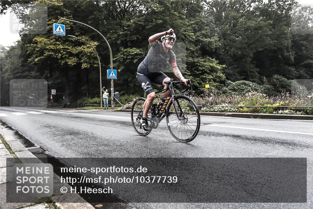 13.09.2026 - Stadtparktriathlon H.Heesch http://msf.ph/oto/10377739 13.09.2026 09:45:31 Radfahren 150 meine-sportfotos.de
