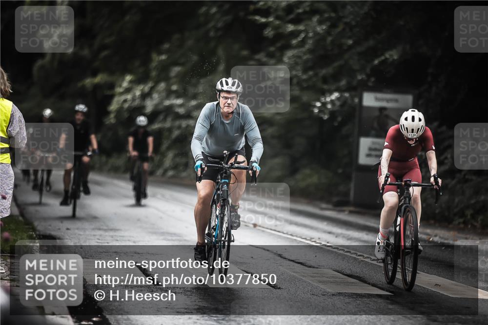13.09.2026 - Stadtparktriathlon H.Heesch http://msf.ph/oto/10377850 13.09.2026 12:20:11 Radfahren 844, 938, 949, 1004, 1024, 1051, 1056, 1087, 1120, 1149, 1187 meine-sportfotos.de