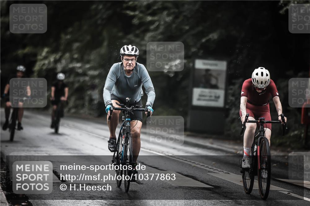 13.09.2026 - Stadtparktriathlon H.Heesch http://msf.ph/oto/10377863 13.09.2026 12:20:11 Radfahren 844, 938, 949, 1004, 1024, 1051, 1056, 1087, 1120, 1149, 1187 meine-sportfotos.de