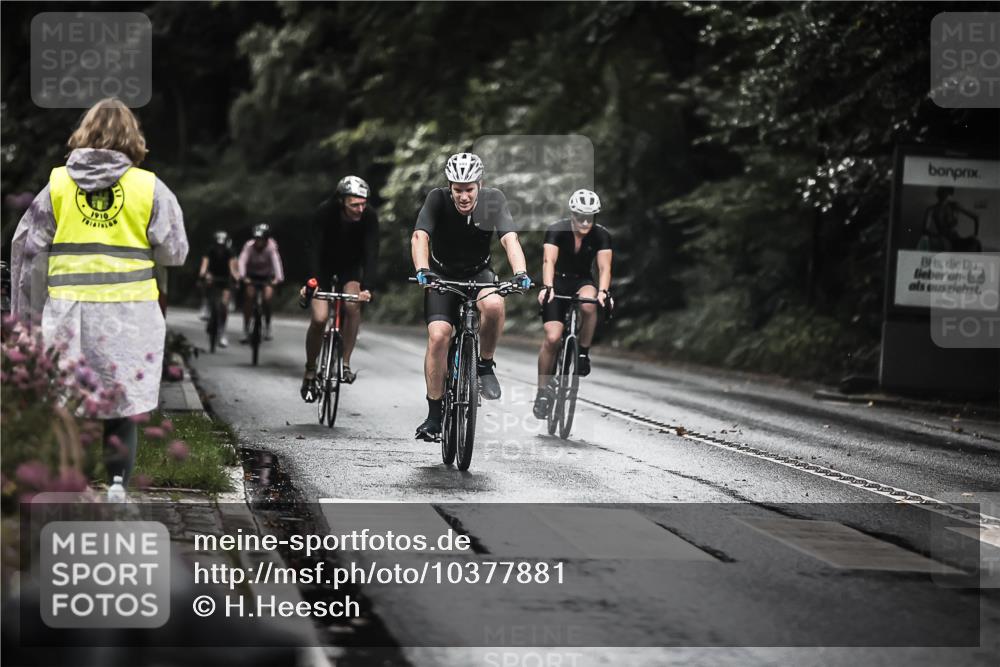 13.09.2026 - Stadtparktriathlon H.Heesch http://msf.ph/oto/10377881 13.09.2026 12:20:12 Radfahren 844, 938, 949, 1004, 1024, 1051, 1056, 1087, 1120, 1149, 1187 meine-sportfotos.de