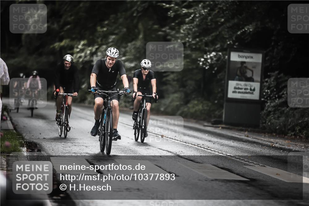 13.09.2026 - Stadtparktriathlon H.Heesch http://msf.ph/oto/10377893 13.09.2026 12:20:13 Radfahren 844, 938, 949, 1004, 1051, 1056, 1087, 1120, 1123, 1149 meine-sportfotos.de