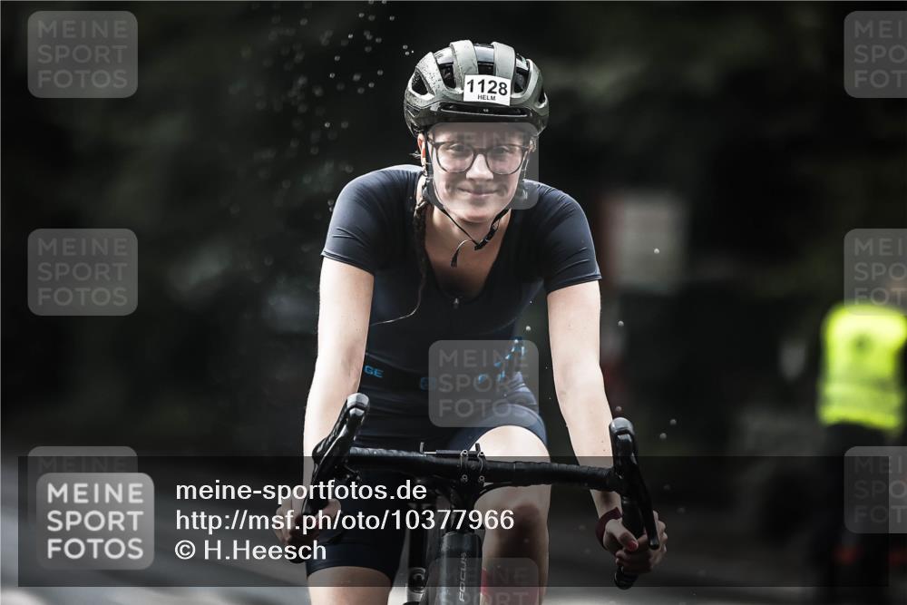 13.09.2026 - Stadtparktriathlon H.Heesch http://msf.ph/oto/10377966 13.09.2026 12:20:20 Radfahren 844, 949, 1004, 1051, 1088, 1123, 1128, 1164 meine-sportfotos.de