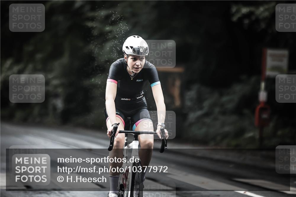 13.09.2026 - Stadtparktriathlon H.Heesch http://msf.ph/oto/10377972 13.09.2026 12:20:22 Radfahren 844, 1051, 1088, 1123, 1128, 1164 meine-sportfotos.de