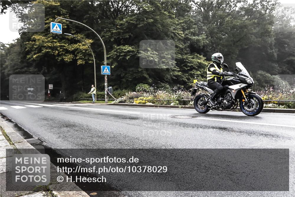 13.09.2026 - Stadtparktriathlon H.Heesch http://msf.ph/oto/10378029 13.09.2026 09:53:24 Radfahren 236 meine-sportfotos.de