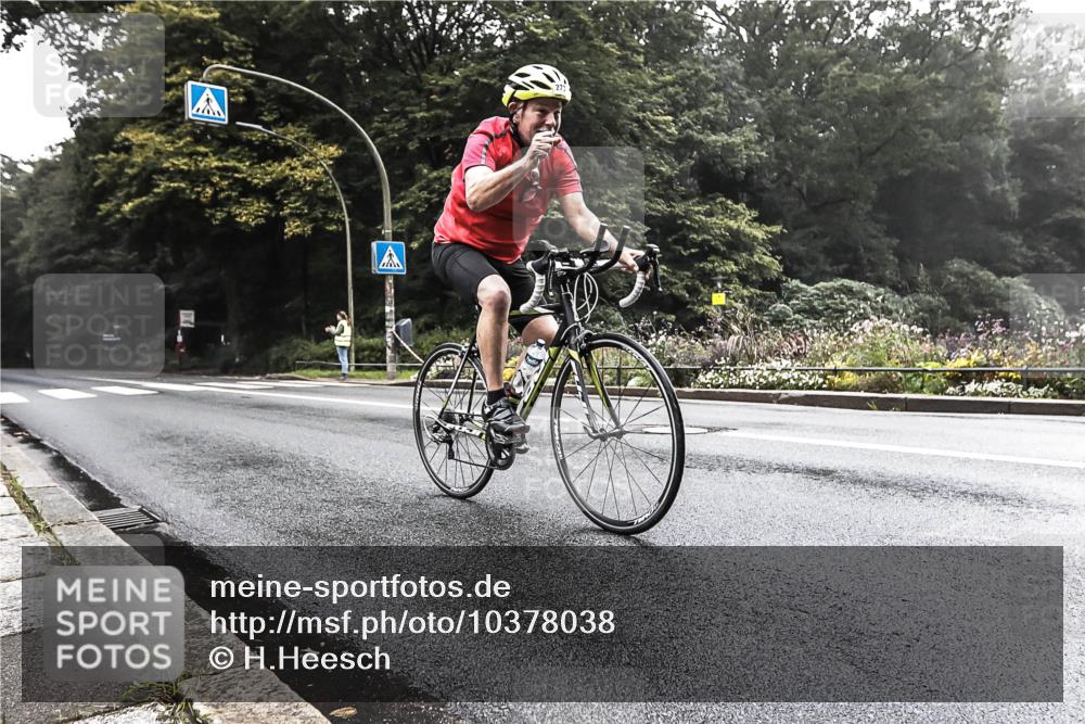 13.09.2026 - Stadtparktriathlon H.Heesch http://msf.ph/oto/10378038 13.09.2026 09:53:36 Radfahren 273 meine-sportfotos.de