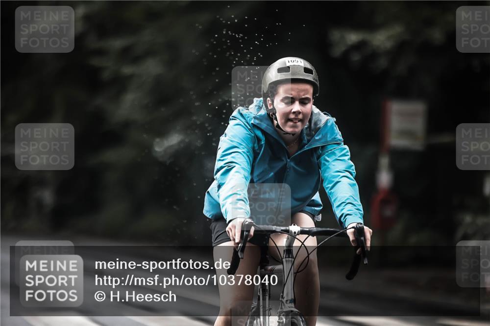 13.09.2026 - Stadtparktriathlon H.Heesch http://msf.ph/oto/10378040 13.09.2026 12:20:30 Radfahren 1091, 1164 meine-sportfotos.de