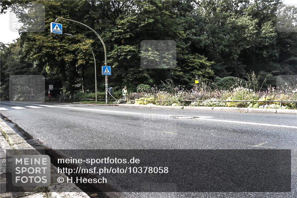 13.09.2026 - Stadtparktriathlon H.Heesch http://msf.ph/oto/10378058 13.09.2026 10:46:24 Radfahren 464 meine-sportfotos.de