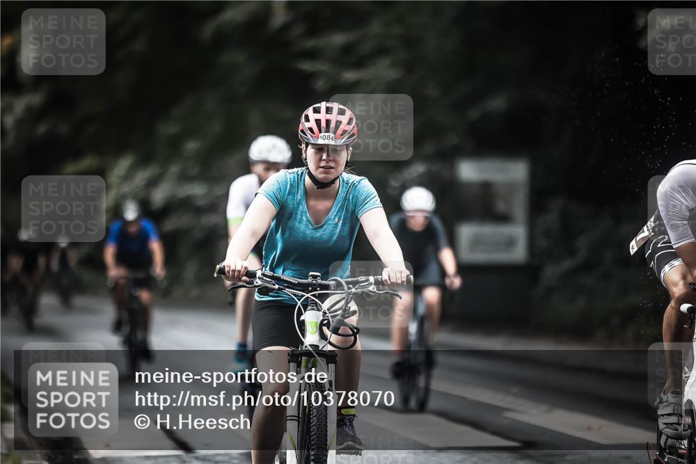 13.09.2026 - Stadtparktriathlon H.Heesch http://msf.ph/oto/10378070 13.09.2026 12:20:41 Radfahren 849, 999, 1007, 1072, 1081, 1084, 1113, 1242 meine-sportfotos.de