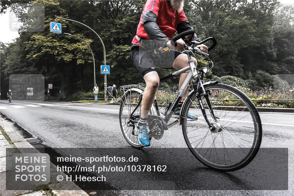 13.09.2026 - Stadtparktriathlon H.Heesch http://msf.ph/oto/10378162 13.09.2026 09:54:50 Radfahren 249, 253, 276, 334, 335 meine-sportfotos.de