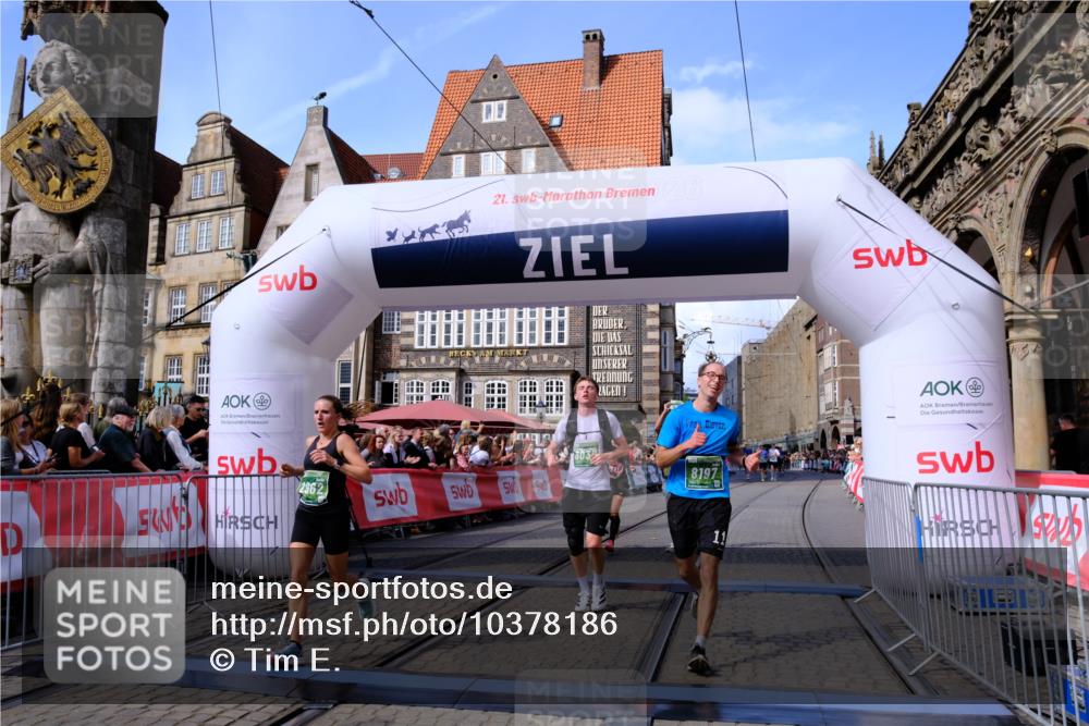 13.09.2026 - 21. swb-Marathon Bremen Tim E. http://msf.ph/oto/10378186 13.09.2026 13:13:39 Ziel 280, 621, 779, 987, 2130, 2360, 2882, 2962, 3566, 4582, 5345, 5769, 6038, 6394, 6407, 8197, 8464, 8477, 8568, 8963 meine-sportfotos.de