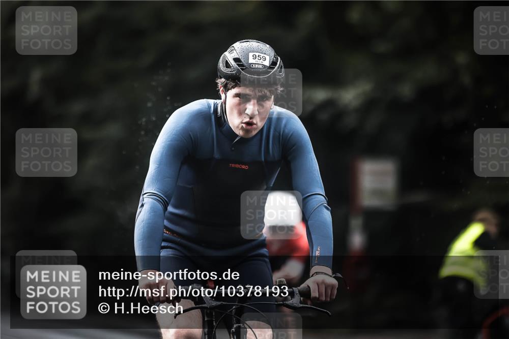 13.09.2026 - Stadtparktriathlon H.Heesch http://msf.ph/oto/10378193 13.09.2026 12:20:51 Radfahren 950, 953, 959, 986, 1017, 1076, 1081, 1108, 1118, 1151, 1242 meine-sportfotos.de