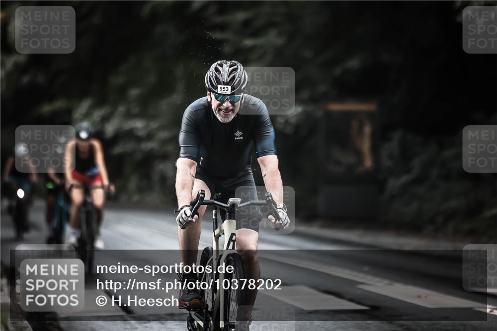 13.09.2026 - Stadtparktriathlon H.Heesch http://msf.ph/oto/10378202 13.09.2026 12:20:52 Radfahren 950, 953, 959, 986, 1017, 1076, 1081, 1108, 1118, 1151, 1242 meine-sportfotos.de