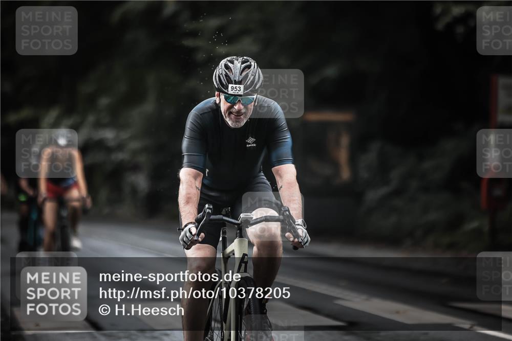 13.09.2026 - Stadtparktriathlon H.Heesch http://msf.ph/oto/10378205 13.09.2026 12:20:52 Radfahren 950, 953, 959, 986, 1017, 1076, 1081, 1108, 1118, 1151, 1242 meine-sportfotos.de