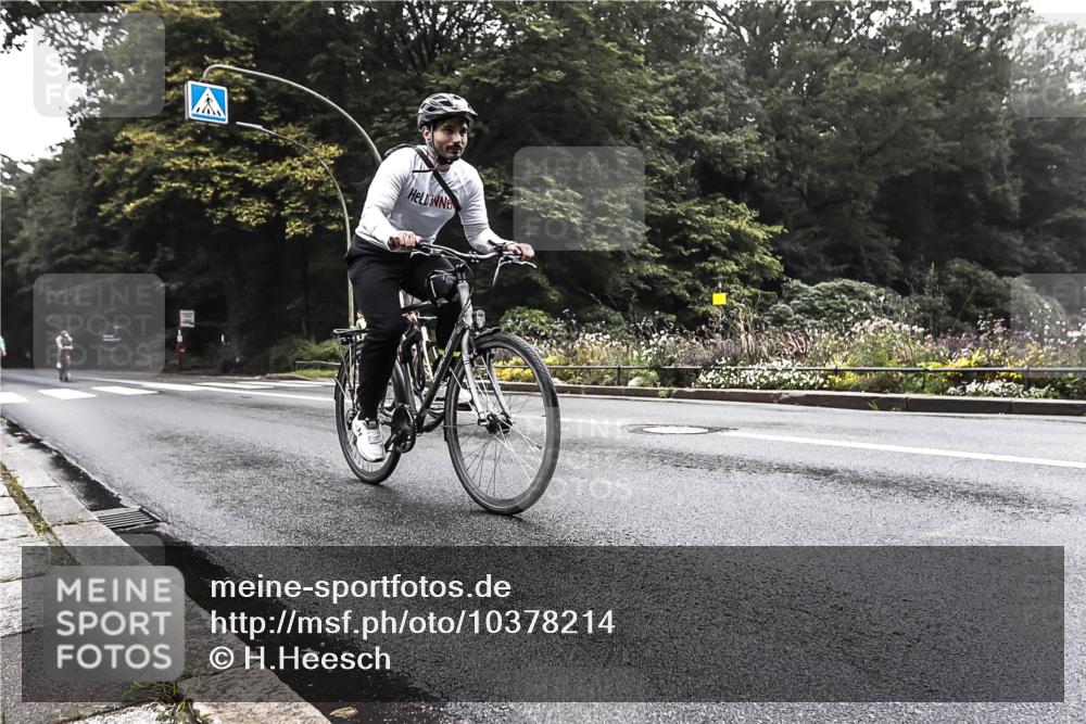 13.09.2026 - Stadtparktriathlon H.Heesch http://msf.ph/oto/10378214 13.09.2026 09:55:13 Radfahren 218, 250, 254, 268, 278 meine-sportfotos.de