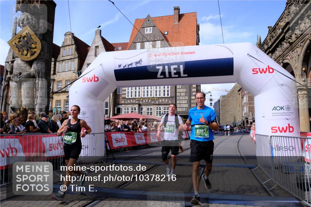 13.09.2026 - 21. swb-Marathon Bremen Tim E. http://msf.ph/oto/10378216 13.09.2026 13:13:40 Ziel 280, 621, 779, 2130, 2360, 2882, 2962, 3566, 4582, 5345, 5769, 6038, 6394, 6407, 8197, 8464, 8477, 8568, 8963 meine-sportfotos.de