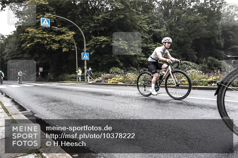 13.09.2026 - Stadtparktriathlon H.Heesch http://msf.ph/oto/10378222 13.09.2026 09:55:13 Radfahren 218, 250, 254, 268, 278 meine-sportfotos.de