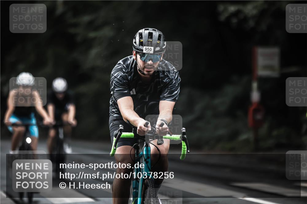 13.09.2026 - Stadtparktriathlon H.Heesch http://msf.ph/oto/10378256 13.09.2026 12:20:56 Radfahren 950, 953, 959, 979, 986, 1017, 1076, 1080, 1105, 1118, 1151 meine-sportfotos.de
