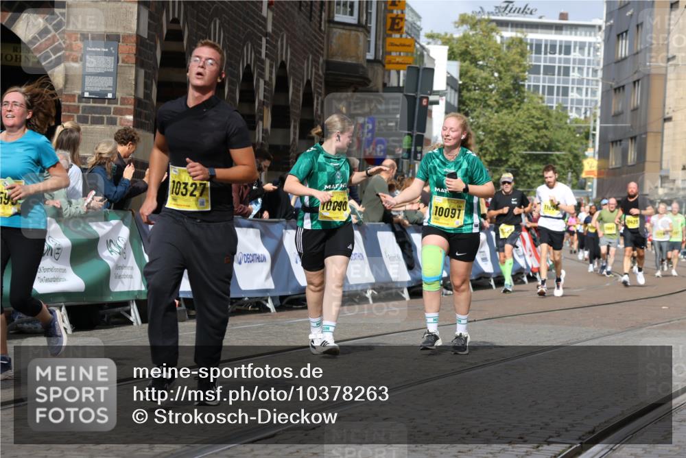 13.09.2026 - 21. swb-Marathon Bremen Strokosch-Dieckow http://msf.ph/oto/10378263 13.09.2026 11:03:48 Ziel 10092, 10187, 10237, 10309, 10420, 10724, 10902, 10904, 11211, 11411, 11598, 11655, 11746, 11773, 12068, 12184, 12185, 12611, 10152, 10357, 10403, 10429, 10607, 10659, 10720, 10726, 10912, 10913, 10918, 11149, 11319, 11325, 11451, 11470, 11471, 11511, 11618, 11967, 12140, 12260, 12392, 12433, 12504 meine-sportfotos.de