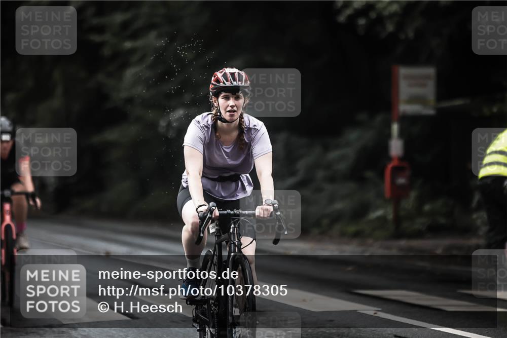 13.09.2026 - Stadtparktriathlon H.Heesch http://msf.ph/oto/10378305 13.09.2026 12:20:59 Radfahren 950, 979, 986, 1015, 1080, 1105, 1118, 1151 meine-sportfotos.de