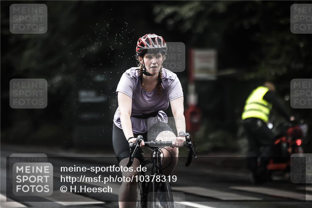 13.09.2026 - Stadtparktriathlon H.Heesch http://msf.ph/oto/10378319 13.09.2026 12:20:59 Radfahren 950, 979, 986, 1015, 1080, 1105, 1118, 1151 meine-sportfotos.de