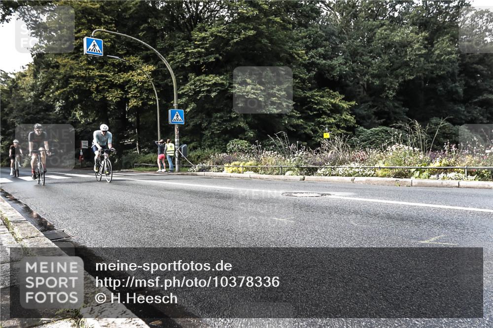13.09.2026 - Stadtparktriathlon H.Heesch http://msf.ph/oto/10378336 13.09.2026 10:46:57 Radfahren 394, 443, 468, 533 meine-sportfotos.de
