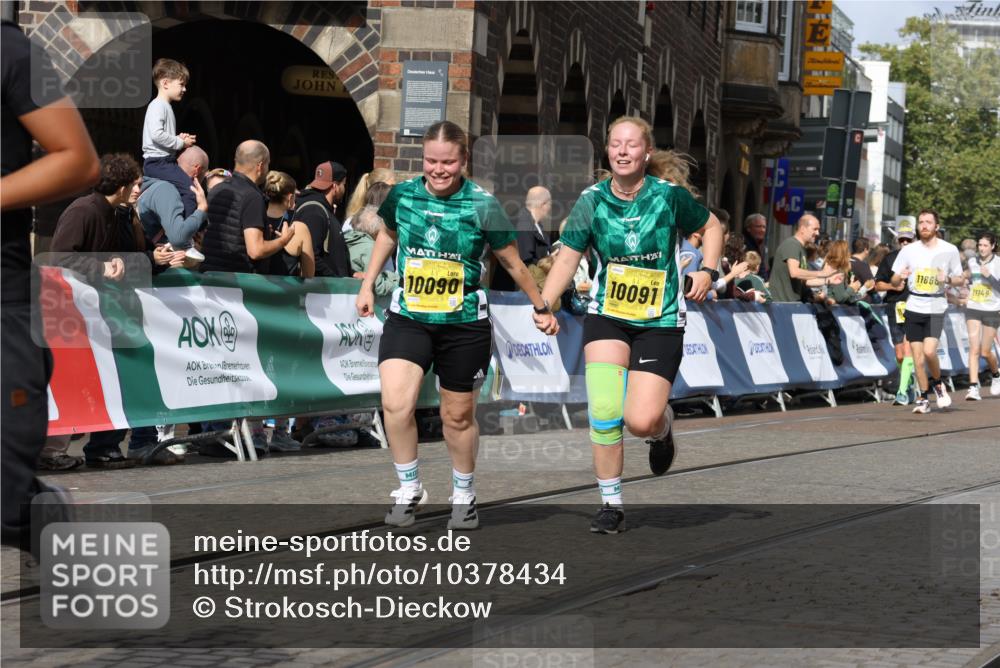13.09.2026 - 21. swb-Marathon Bremen Strokosch-Dieckow http://msf.ph/oto/10378434 13.09.2026 11:03:50 Ziel 10092, 10187, 10309, 10327, 10420, 10569, 10902, 10904, 10950, 11211, 11411, 11595, 11598, 11655, 11746, 11773, 12074, 12184, 12185, 12611, 10152, 10403, 10607, 10659, 10720, 10726, 10912, 10913, 10918, 11149, 11318, 11319, 11325, 11451, 11470, 11471, 11511, 11618, 11909, 11967, 12140, 12260, 12392, 12433, 12504 meine-sportfotos.de