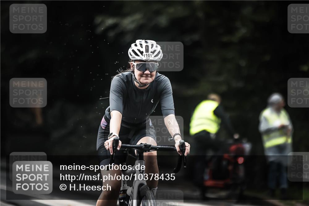13.09.2026 - Stadtparktriathlon H.Heesch http://msf.ph/oto/10378435 13.09.2026 12:21:18 Radfahren 998, 1101, 1133 meine-sportfotos.de