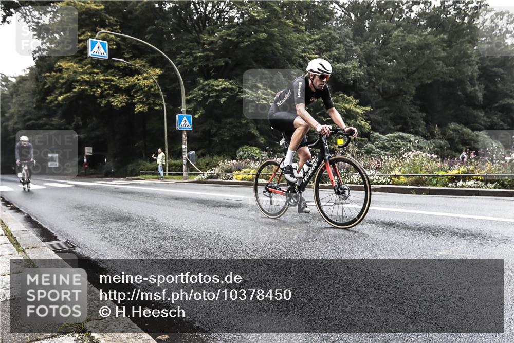 13.09.2026 - Stadtparktriathlon H.Heesch http://msf.ph/oto/10378450 13.09.2026 09:58:34 Radfahren 213, 239, 262, 264, 300, 306, 314 meine-sportfotos.de