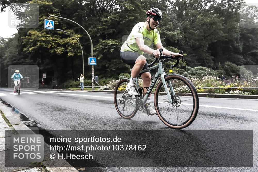 13.09.2026 - Stadtparktriathlon H.Heesch http://msf.ph/oto/10378462 13.09.2026 09:58:51 Radfahren 285, 343 meine-sportfotos.de