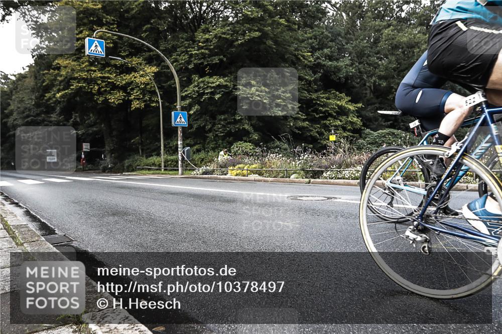 13.09.2026 - Stadtparktriathlon H.Heesch http://msf.ph/oto/10378497 13.09.2026 10:48:04 Radfahren 413, 522, 546, 547 meine-sportfotos.de