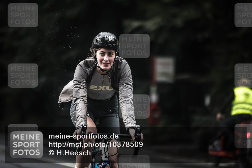 13.09.2026 - Stadtparktriathlon H.Heesch http://msf.ph/oto/10378509 13.09.2026 12:21:25 Radfahren 996, 998, 1109, 1133, 1154, 1179 meine-sportfotos.de