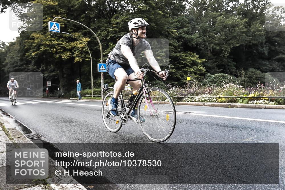 13.09.2026 - Stadtparktriathlon H.Heesch http://msf.ph/oto/10378530 13.09.2026 10:48:52 Radfahren 451, 573 meine-sportfotos.de