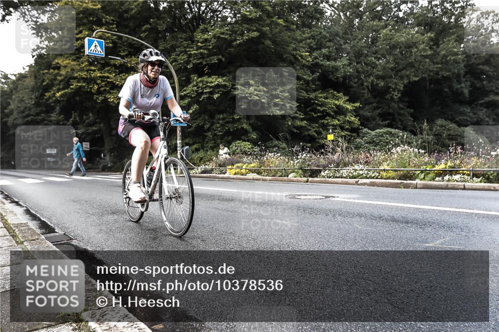 13.09.2026 - Stadtparktriathlon H.Heesch http://msf.ph/oto/10378536 13.09.2026 10:48:53 Radfahren 451, 573 meine-sportfotos.de
