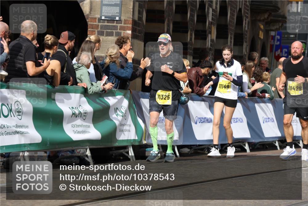 13.09.2026 - 21. swb-Marathon Bremen Strokosch-Dieckow http://msf.ph/oto/10378543 13.09.2026 11:03:55 Ziel 10090, 10091, 10187, 10327, 10420, 10569, 10902, 10950, 11211, 11411, 11595, 11598, 11655, 11746, 11773, 12074, 10390, 10516, 10607, 10659, 10671, 10672, 10720, 10726, 10912, 10913, 11318, 11319, 11470, 11471, 11539, 11618, 11726, 11909, 12001, 12103, 12113, 12140, 12260, 12276, 12392, 12433 meine-sportfotos.de