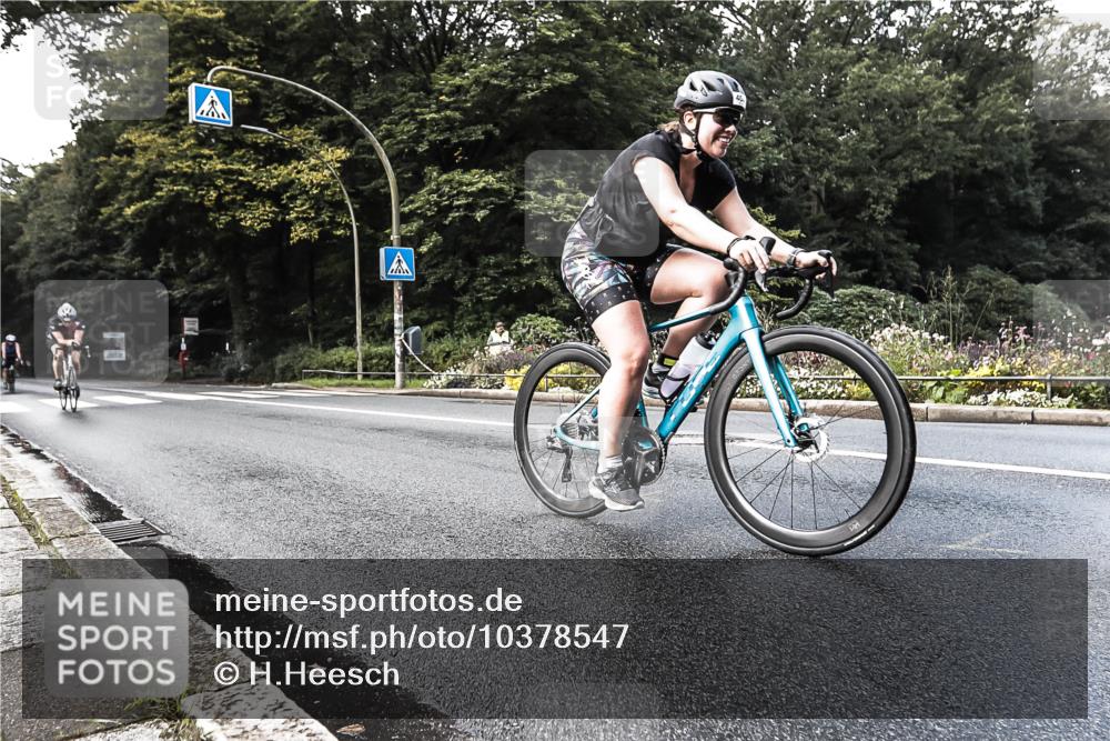 13.09.2026 - Stadtparktriathlon H.Heesch http://msf.ph/oto/10378547 13.09.2026 10:49:00 Radfahren 404, 512, 559 meine-sportfotos.de