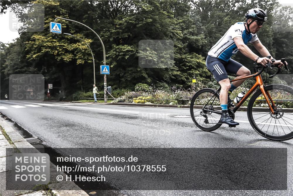 13.09.2026 - Stadtparktriathlon H.Heesch http://msf.ph/oto/10378555 13.09.2026 10:00:09 Radfahren 341 meine-sportfotos.de