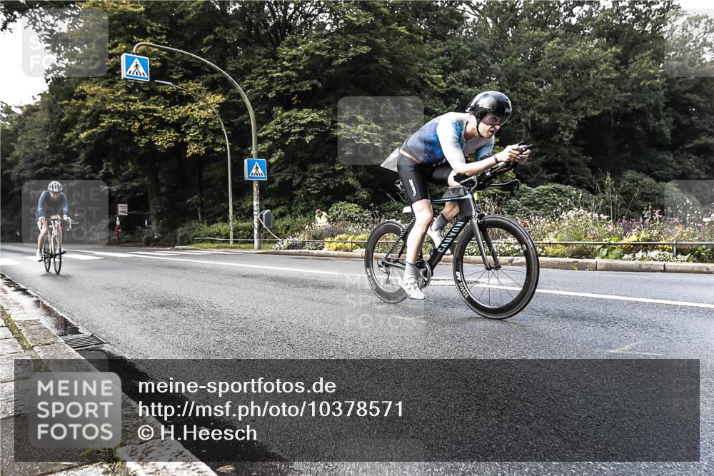 13.09.2026 - Stadtparktriathlon H.Heesch http://msf.ph/oto/10378571 13.09.2026 10:49:05 Radfahren 450, 513, 542, 559 meine-sportfotos.de