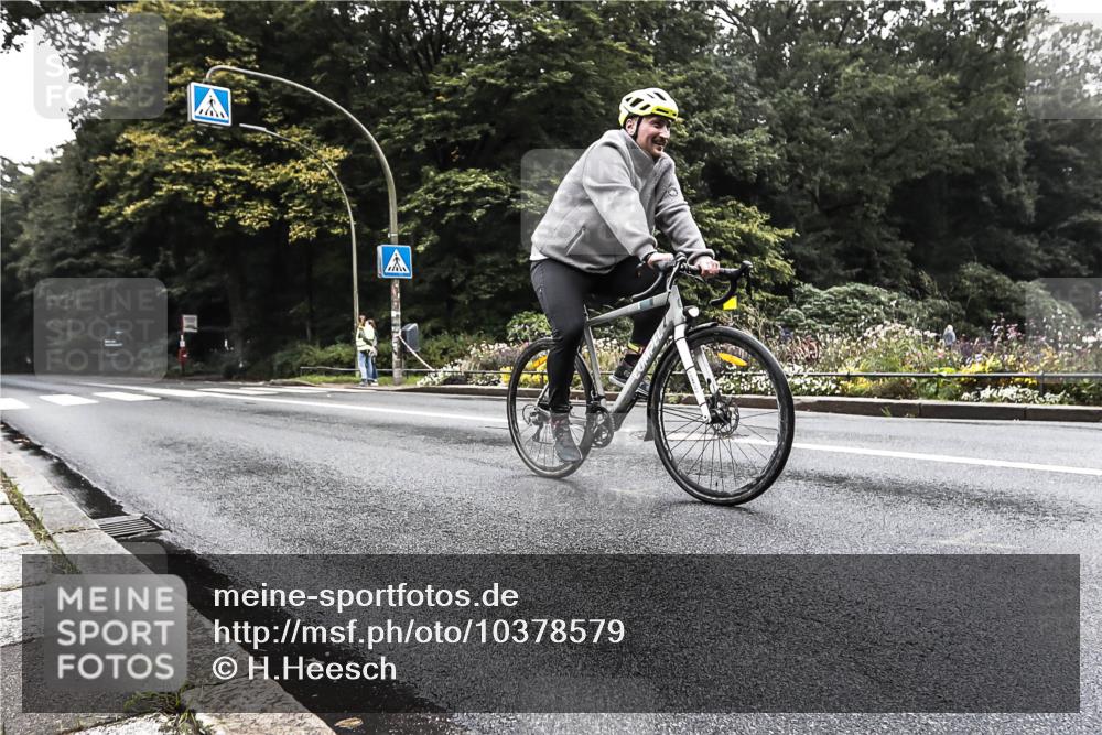 13.09.2026 - Stadtparktriathlon H.Heesch http://msf.ph/oto/10378579 13.09.2026 10:00:48 Radfahren 247 meine-sportfotos.de