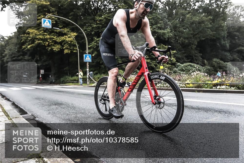 13.09.2026 - Stadtparktriathlon H.Heesch http://msf.ph/oto/10378585 13.09.2026 10:01:01 Radfahren 301 meine-sportfotos.de