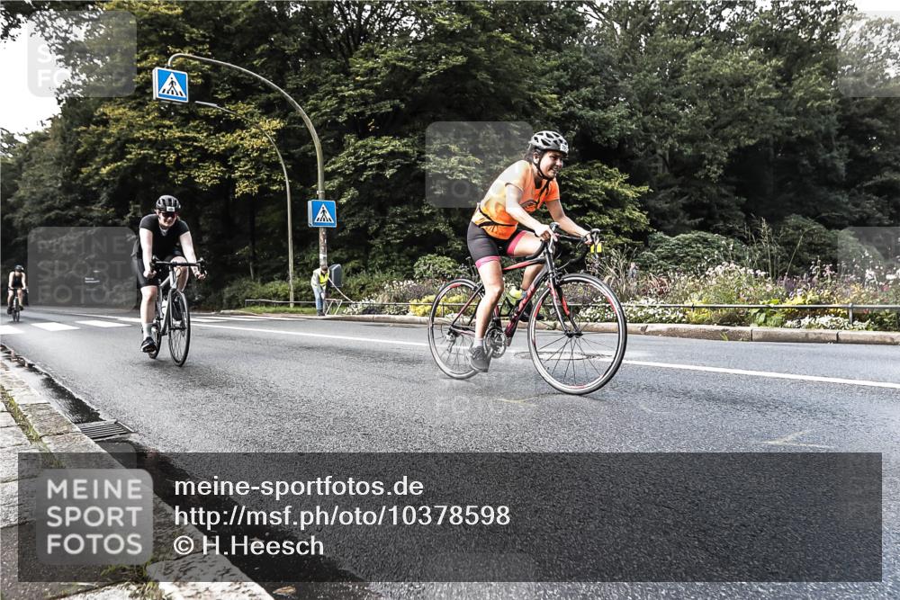 13.09.2026 - Stadtparktriathlon H.Heesch http://msf.ph/oto/10378598 13.09.2026 10:49:20 Radfahren 348, 363, 368, 386, 395, 422, 476 meine-sportfotos.de